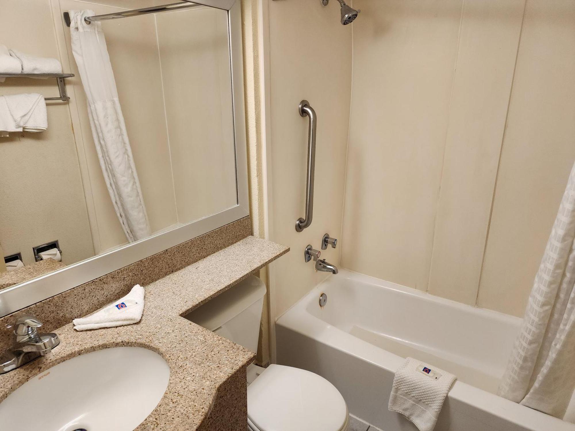 Suites Catonsville Md Baltimore West Bagian luar foto